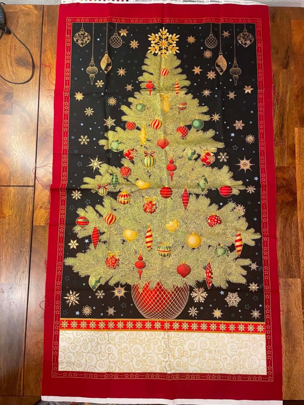 Robert Kaufman.  Winter's Grandeur fabric panel. Design # 18378